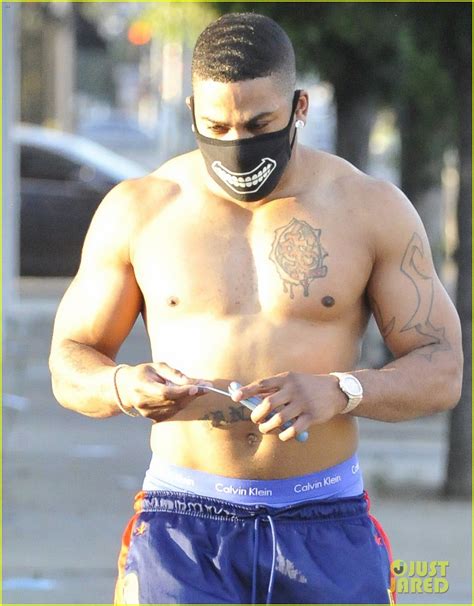Photo Nelly Looks Buff Going Shirtless Leaving Dwts Rehearsals 03
