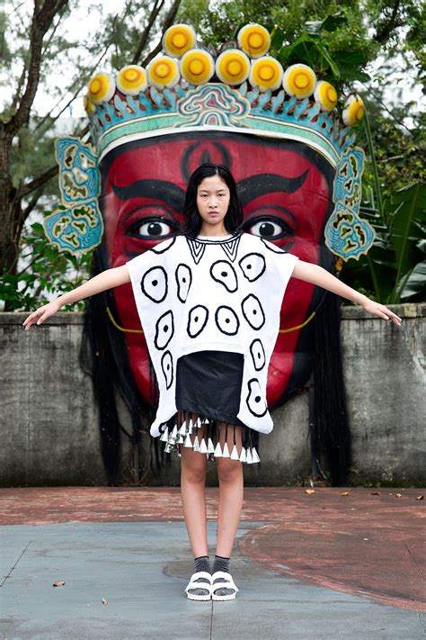 Carla Fern Ndez Ss Una Oda A M Xico En Singapur Vogue M Xico Y