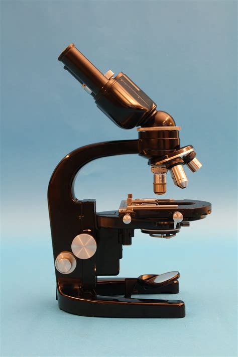 Compound Achromatic Microscope Stand M10 Bk Stichting Voor