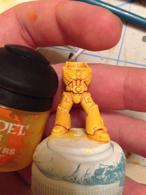 Easy Way To Paint Yellow Armour Warhammer 40k Figures Warhammer Paint