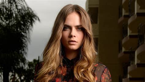 Cara Delevingne Goes Bare In Paper Towns