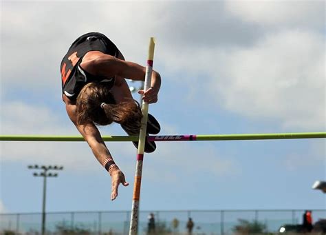 pole vault duel highlights state track and field championships track and field pole vault