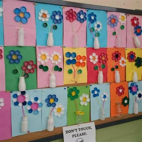 Ide Guru Kreatif Membuat Hiasan Dinding Kelas Tema Bunga Dari Bahan