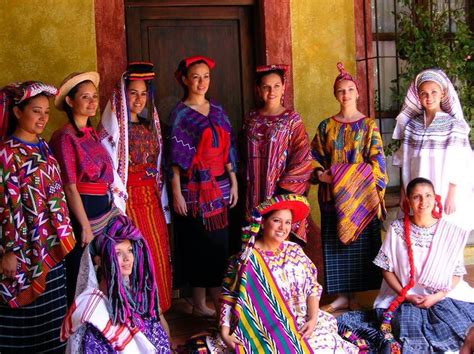 Trajes Tipicos Crazy Outfits Guatemalan Textiles Maya Photo