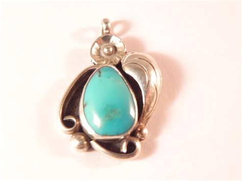 Vintage Pendant Native American Turquoise Set In Silver Makers Mark L R