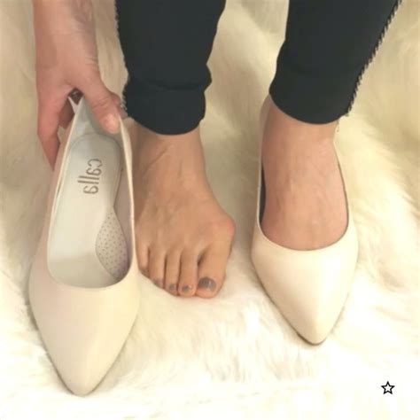 Wide Fit Heels For Bunions Bunions Fit Heels Wide Check More At