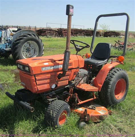 Kubota B6200 Hst Lawn Tractor In Vinita Ok Item 3688 Sold Purple Wave