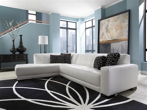 La più grande selezione di copricuscini arredo, cuscini per divani e cuscinetti dei migliori marchi. Idee arredo casa in bianco, nero e grigio per uno stile ...