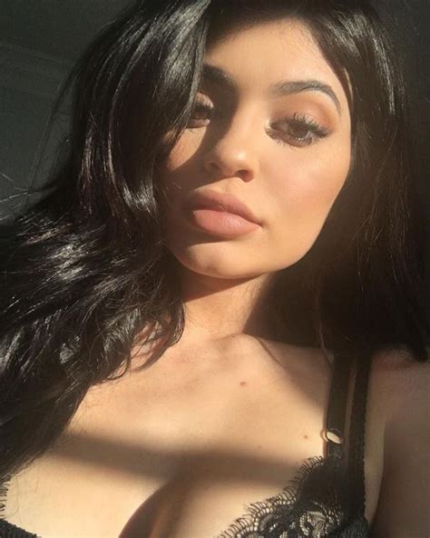 Youll Never See My Sex Tape Kylie Jenner Shoots Herself In The Foot As She Denies Clip Was