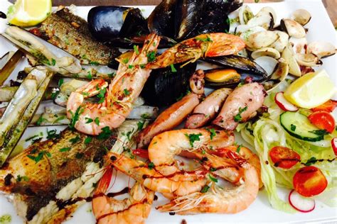 Seafood And Fresh Fish Platter Parrillada De Pescado Fresco Y Marisco