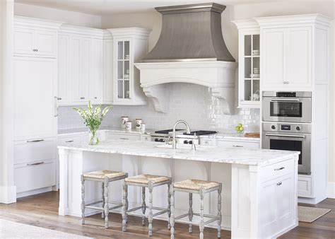 10 Fabulous Gray And White Kitchens Tuft And Trim