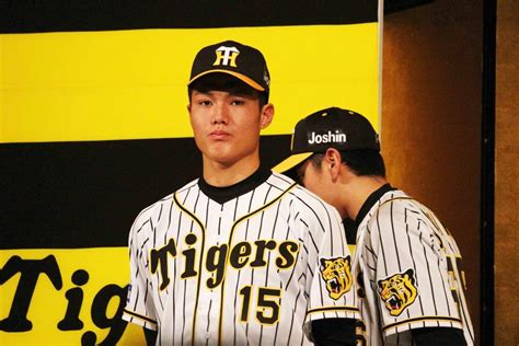 The latest tweets from @nishi_junya_15 【阪神】ドラ1西純矢は背番号「15」で西勇輝と連番 : スポーツ報知