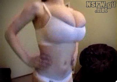 SFW Animated Gif Of Porn Star Busty Merilyn Sakova Natural Big Tits Bouncing In Bra Nsfw Gif