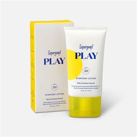 Marigold and black chokeberry extract to fight against pollution and blue light from technology. Supergoop! PLAY Everyday Lotion SPF 50 with Sunflower Extract