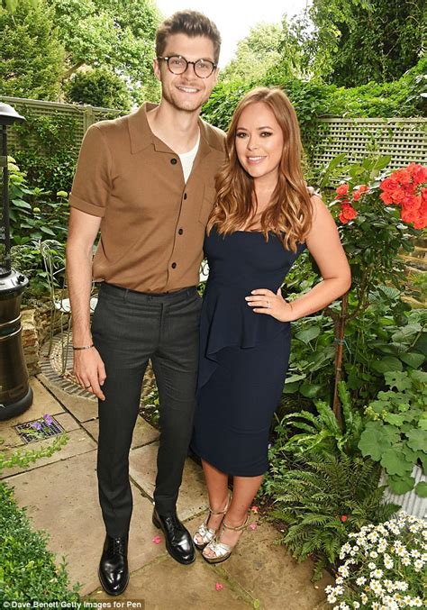 Youtube Vlogger Tanya Burr Flaunts Her Curves Before Cookery Book