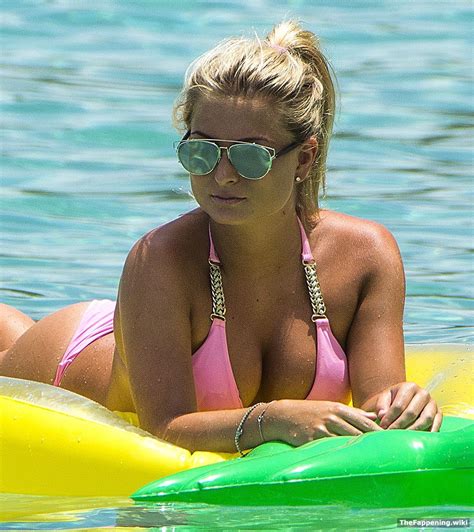 Zara Holland Nude Pics And Vids The Fappening