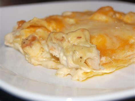 This recipe originated with the pioneer women and happens to. chicken lasagna pioneer woman