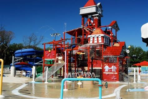 Crown Point Indiana Deep River Wave Pool Water Slides Water Park