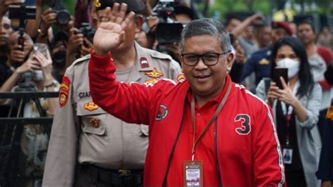 Sekjen Pdip Sebut Prabowo Gibran Cerminan Jokowi Periode Ini Alasannya