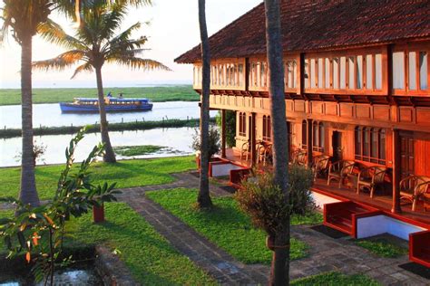 21 Best Resorts In Kerala For A Perfect South Indian Holiday