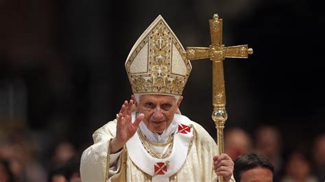 Los Pontífices Que Dejaron El Papado En Vida La Voz