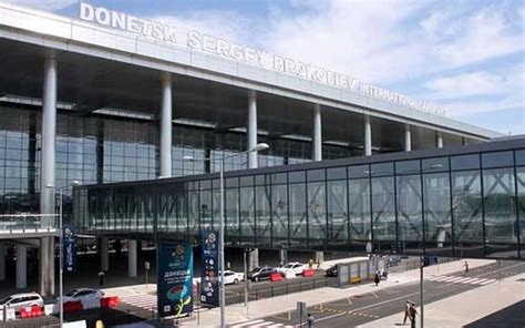 Donetsk Airport Ukraines Coveted Prize Bbc News