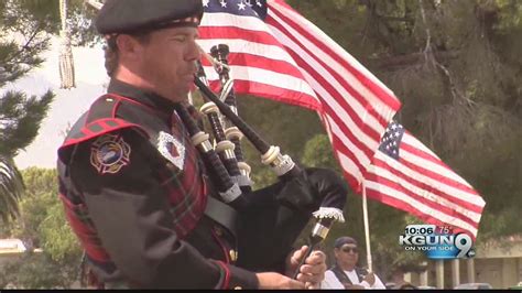A hero's farewell: Family says goodbye to fallen soldier - YouTube