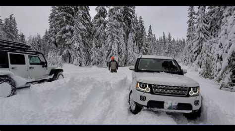 Oregon Deep Snow Wheeling On Land Rover And Jeep Wrangler Youtube