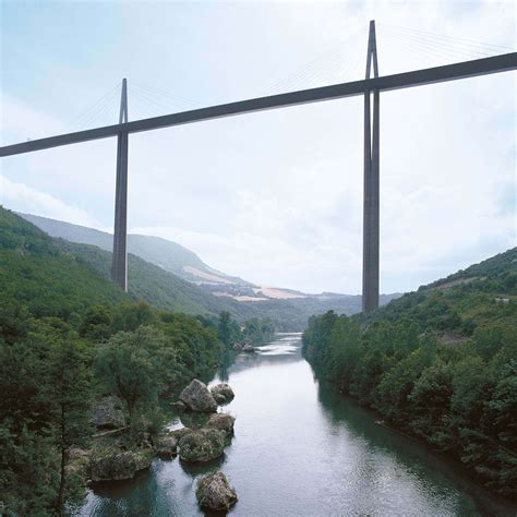 The Tallest Bridge In The World Millau Viaduct Wonderful
