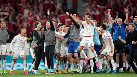 Spieltag heißt der gegner russland. EM 2021: Die magische Nacht von Kopenhagen - Dänemark ...