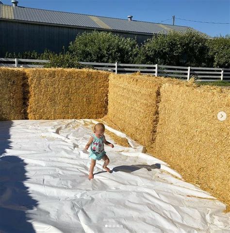 People Are Making Diy Swimming Pools Out Of Hay Bales The Premier Daily