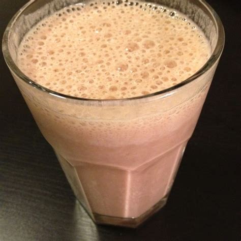 Banana Chocolate Smoothie That Tastes Like A Wendys Frosty One Ripe