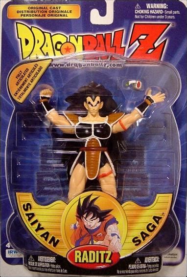 Seguindo a linha dragon ball adverge motion, em agosto será lançado mais um set de miniaturas baseadas na saga saiyajin, de maneira limitada e com peças em pvc, entre 04 e 15 centímetros de altura, com figuras de goku, vegeta, raditz, nappa, gohan, yajirobe, saibaimans e o vegeta oozaru. Dragon Ball Z Raditz, Jan 2000 Action Figure by Irwin Toys