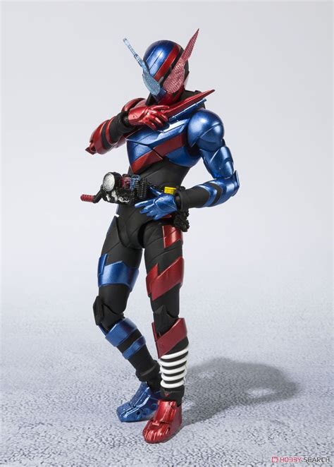 Ada tiga jenis musuh, yakni guardian, mad rogue, dan evolto. Kamen Rider Meisters: SH Figuarts - Kamen Rider Build