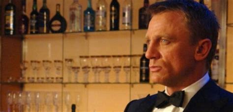 Daniel Craigs Erster Auftritt Als James Bond