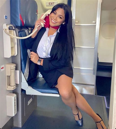 Pin By William Workinger On Sexy Stewardess Sexy Stewardess