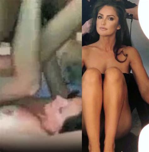 Minka Kelly Nude And Sexy Pics And Porn Video And Naked Scenes