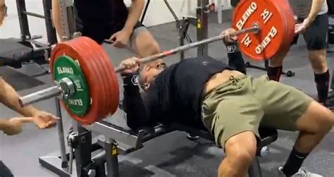 Larry Wheels Hits Pause Rep Bench With A Massive 650 Lbs