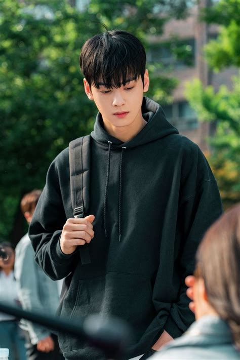 Finally, the main actor is confirmed and it is cha eunwoo, he suits perfectly the webtoon's character. My ID is Gangnam Beauty (내 아이디는 강남미인) Korean - Drama ...
