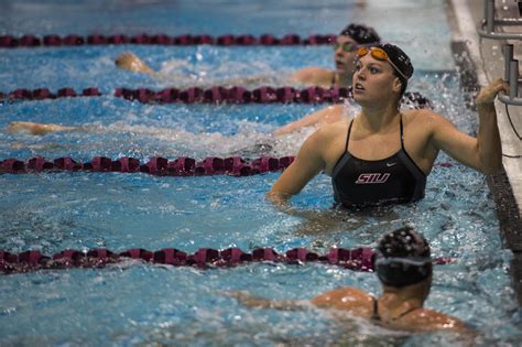 Siu Swim And Dive Wins First Event Of The Season Against Evansville The