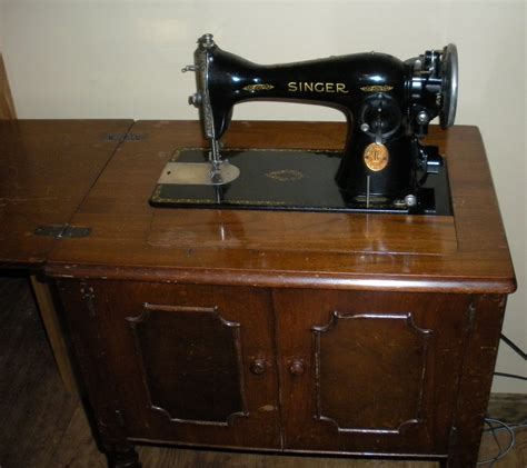 Singer 3342 fashion mate sewing machine. Mountain Quilter: Old Singer Sewing Machine