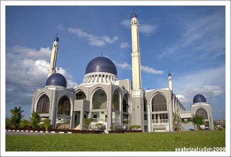 Sultan ismail petra ibni almarhum sultan yahya petra, ayahanda kepada sultan kelantan sultan muhammad v mangkat pada jam 8.11 pagi di wad diraja hospital raj. MASJID AL-SULTAN ISMAIL PETRA | LOKASI : KUBANG KERIAN ...