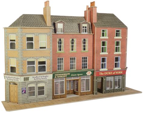 Po205 00h0 Scale Low Relief Pub And Shops Berkshire Dolls House And
