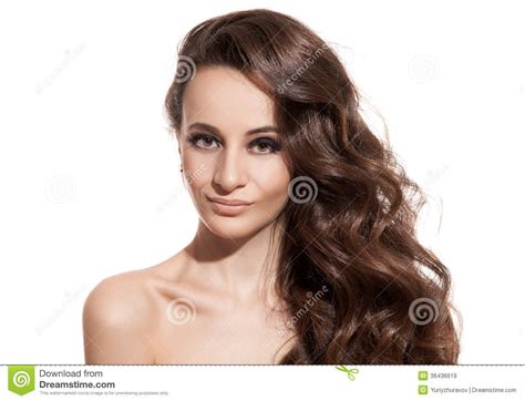 Belle Fille De Brune Longs Cheveux Sains Disolement Image Stock Image Du Coupure Lustre
