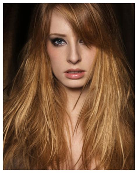 The best blonde hairstyles modeled by our favorite celebrities. Dark golden blonde w/ highlights | Hurrrrrr | Pinterest ...