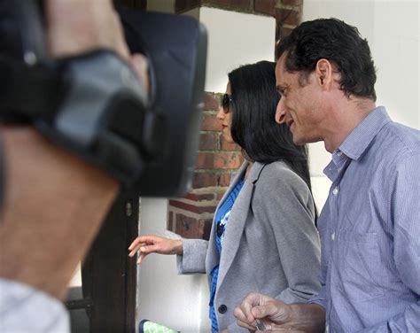 Anthony Weiner Under Investigation For Sexting Photo That Shows Son Abc7 Chicago