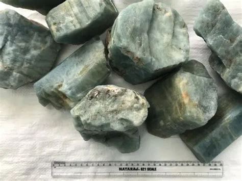 Semi Precious Stone Rough Aquamarine Gemstone Rough Raw Material