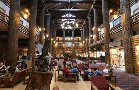 The Historic Glacier Park Lodge In Montana