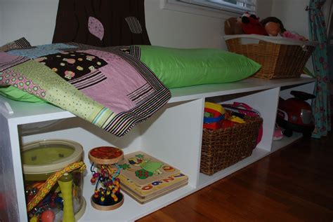 Check spelling or type a new query. The Creative Side: DIY - Toy Storage Bench