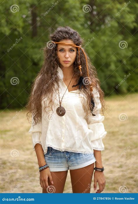 Beautiful Hippie Girl With Guitar Royalty Free Stock Image